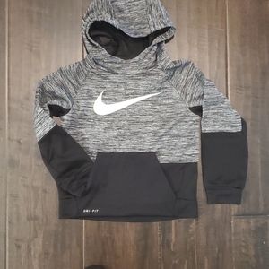 Dry-fit hoodie